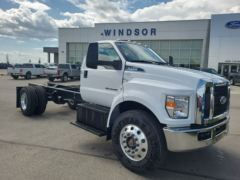 2025 FORD SUPER DUTY F-750 STRAIGHT FRAME