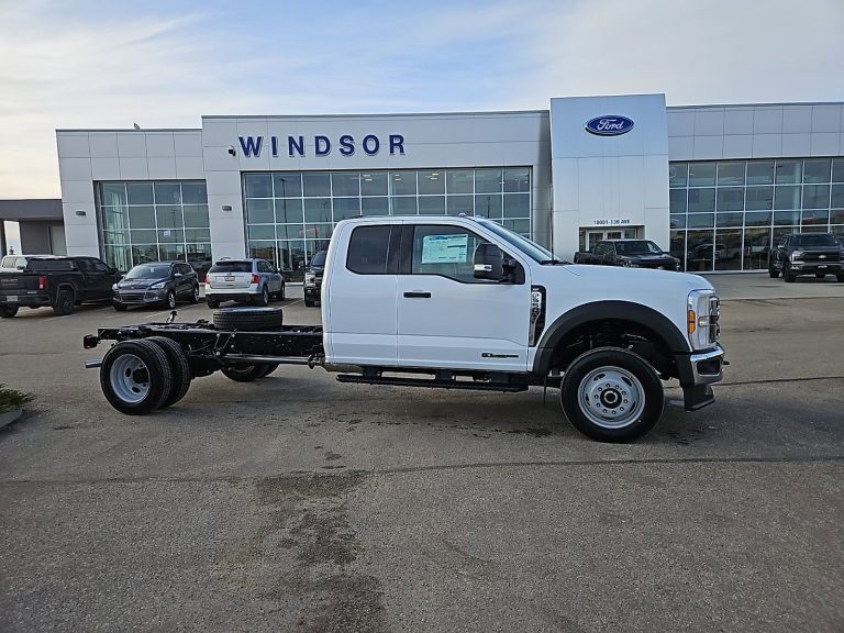 2024 Ford Super Duty F-550 DRW