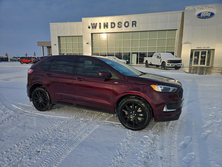 2023 Ford Edge